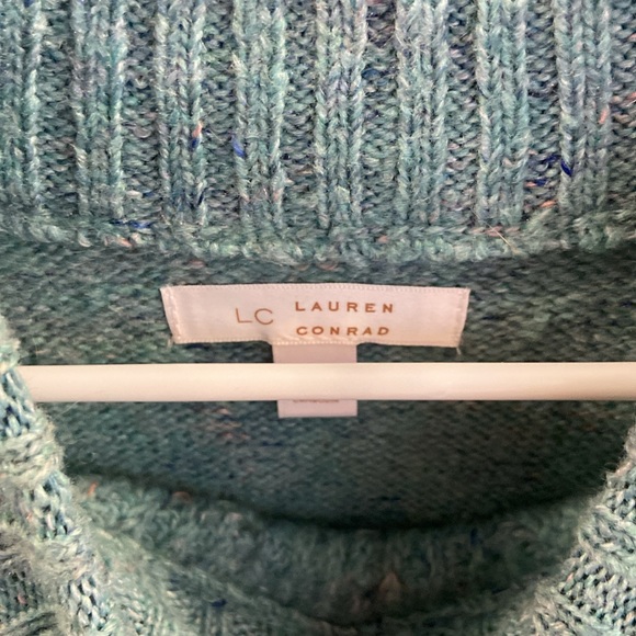 Lauren Conrad long sweater - Picture 2 of 2